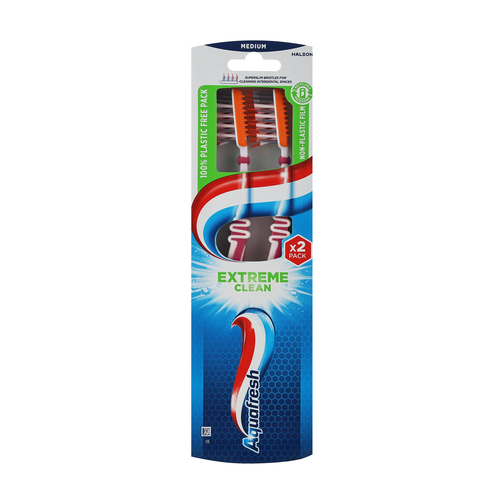 Зубна щітка Aquafresh Extreme Clean Medium середня, 1+1